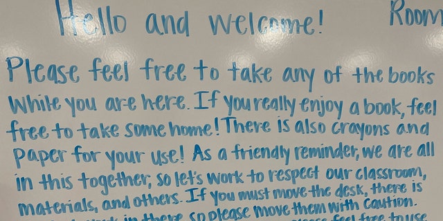 A teacher shared a note of welcome and instruction on her whiteboard for Florida families evacuating their homes due to Hurricane Ian.