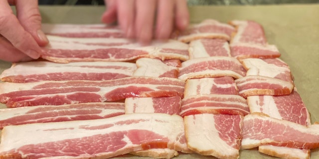Says Steve Doocy about making a bacon weave, "I can make one now in about 5 minutes, and the end result is soooo worth it. Good luck!"