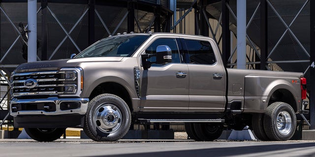 New 2023 Ford F-Series Super Duty revealed as the top towing truck