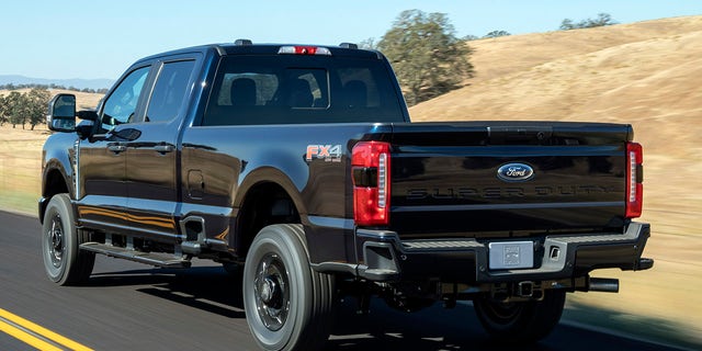 Bed side steps are standard across all pickup models.