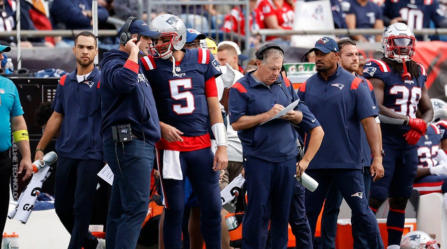 What does Mac Jones' injury mean for the Patriots?