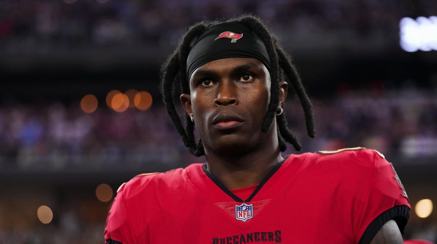 Bucs' Julio Jones dealing with worse knee injury than expected: report ...