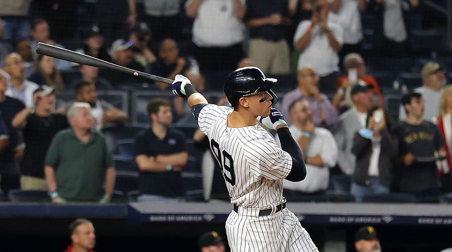 Aaron Judge of Yankees Reacts to Hitting 61st Home Run - The New York Times