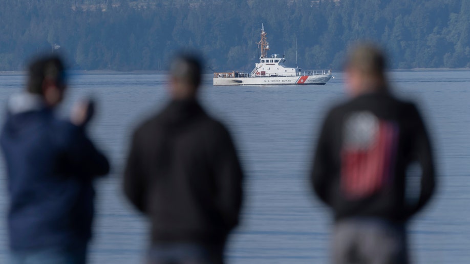 Coast Guard search near Seattle
