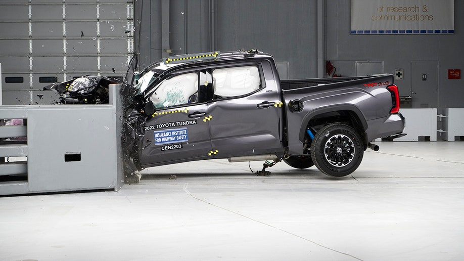 Tundra crash test