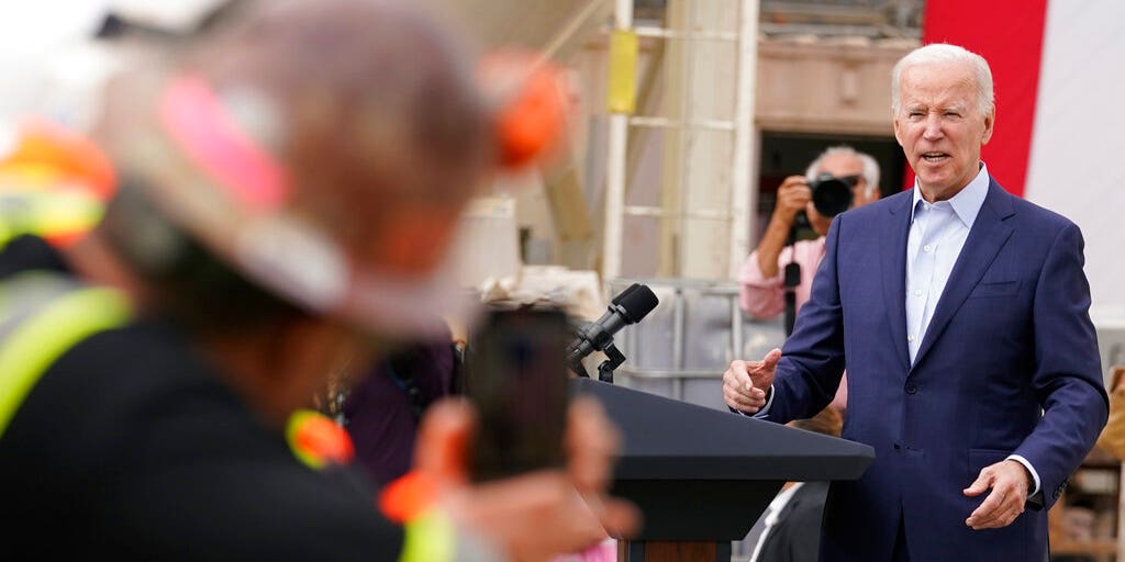 Biden talks infrastructure in Los Angeles, says Infrastructure Week under Trump was 'punchline' - Vimarsana News