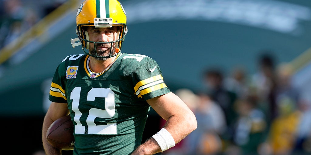 Aaron Rodgers' Detractors Need to Stop Lording the Rings Argument Over Him