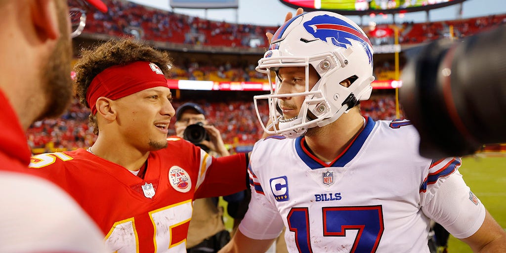 NFL - Josh Allen and Patrick Mahomes always on target. Buffalo Bills, The Kansas City Chiefs 