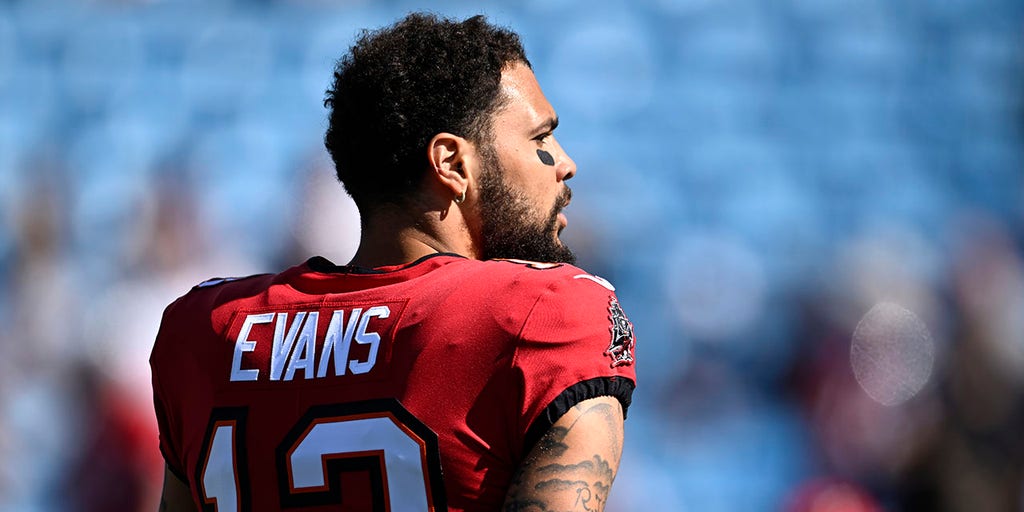 E:60 excerpt: Mike Evans - Tears of the Son - ESPN Video
