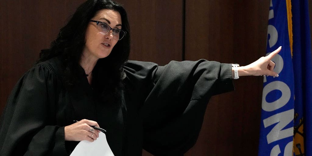 H-MJS-BROOKS_686.jpg?ve=1&tl=1