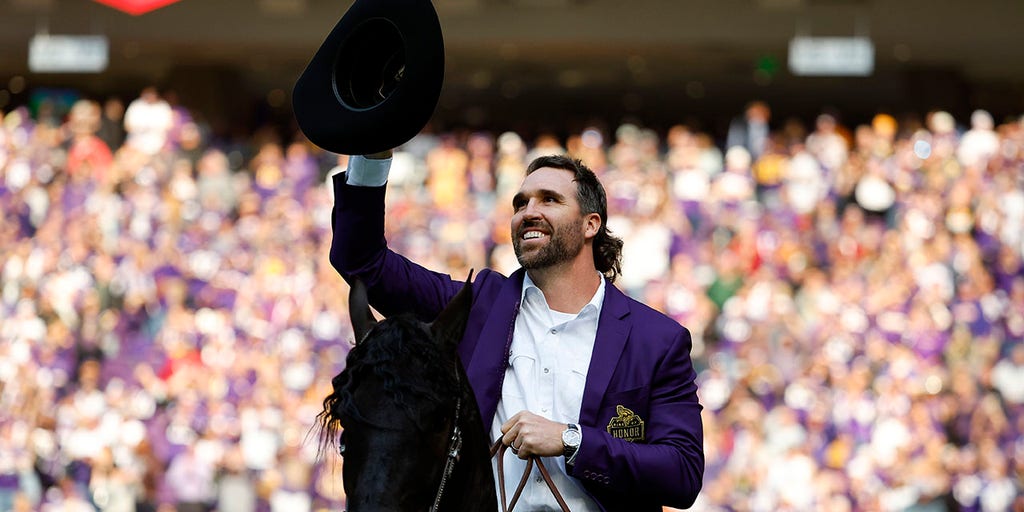 Jared Allen Tells The WILD Story Of Why He Was Traded From the