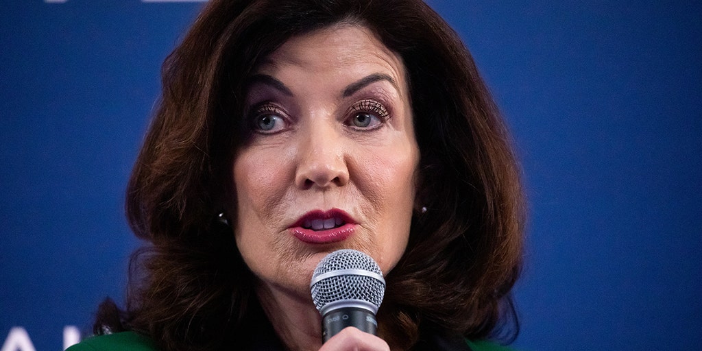 Gov. Hochul orders investigation after New York teacher told to take down 'progress pride' flag - Vimarsana News