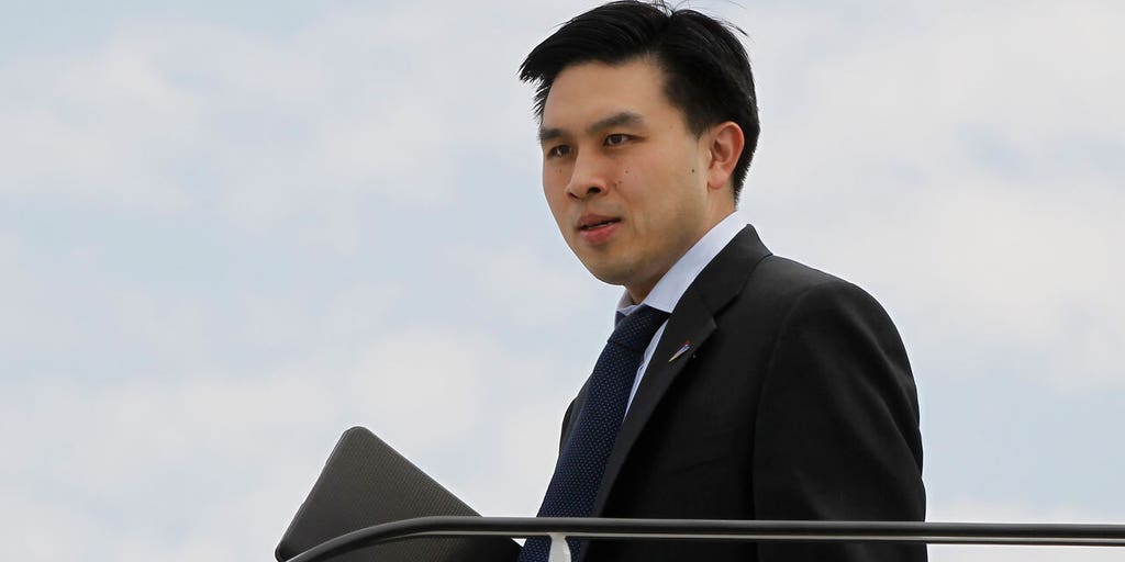 CA Republicans hopeful controller candidate Lanhee Chen can break party's losing streak - Vimarsana News