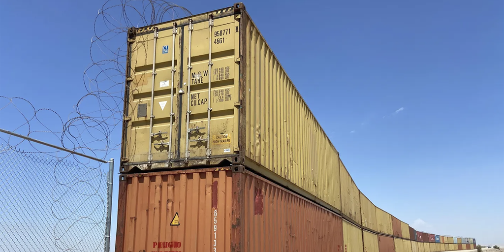 border-ship.png?ve=1&tl=1