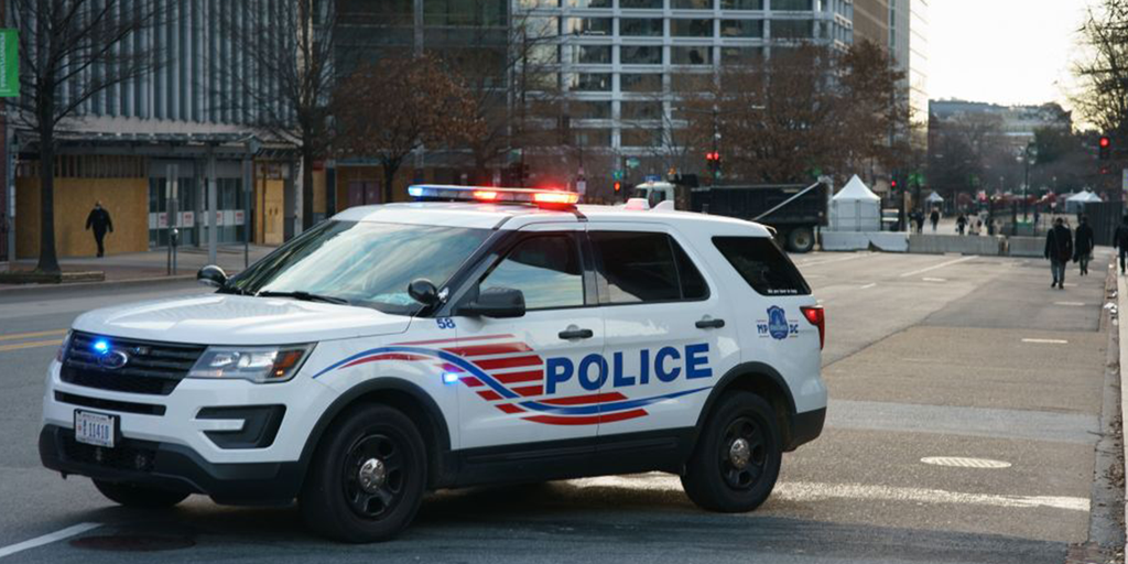DC man allegedly raped two 12-year-old girls he met online - Vimarsana News