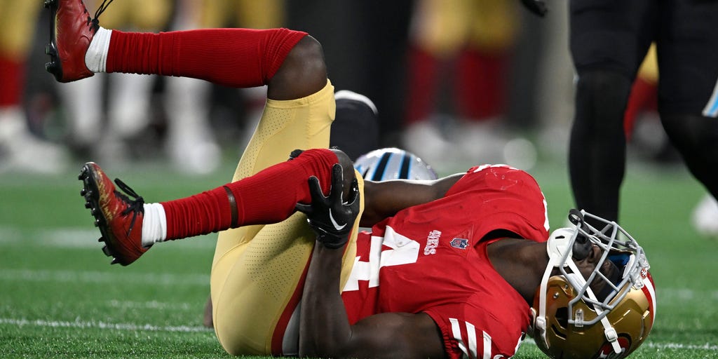 49ers injury updates: Deebo Samuel will need an MRI on his hamstring. His  injury “didn't look good,” per Shanahan - Niners Nation