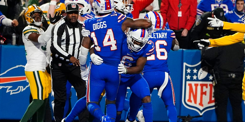 Diggs, Bills hand Rodgers, Packers 4th straight loss, 27-17