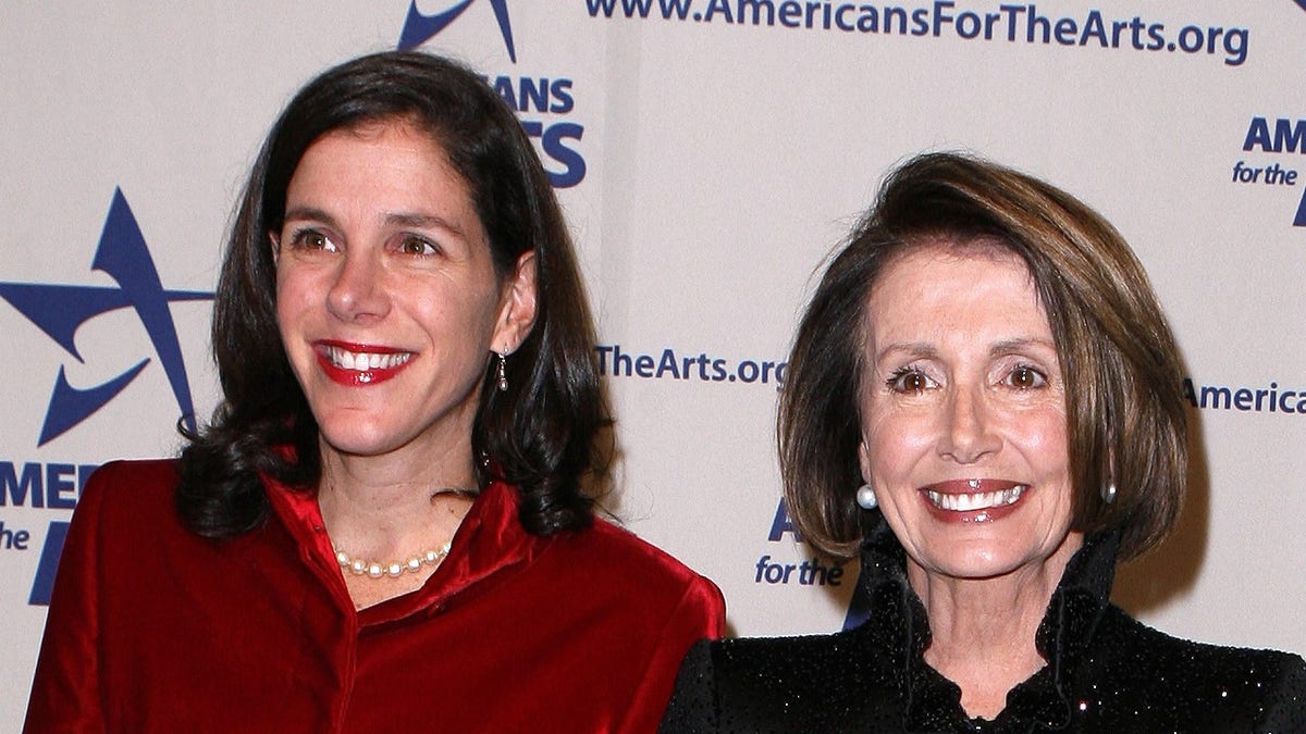 Nancy Pelosi with daughter Alexandra Pelosi