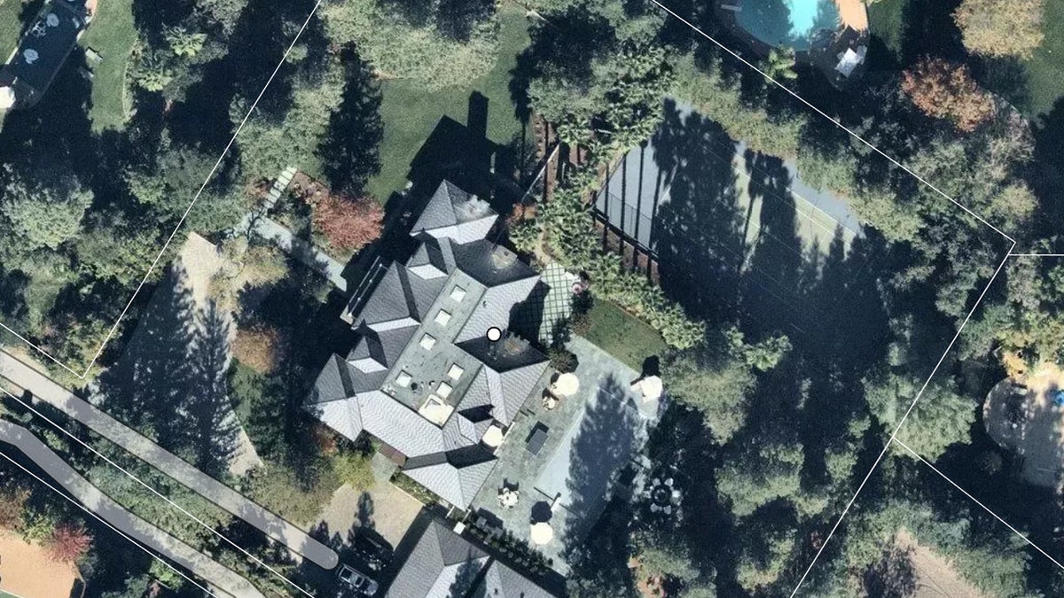 Aerial shot of Stockbridge Avenue mansion