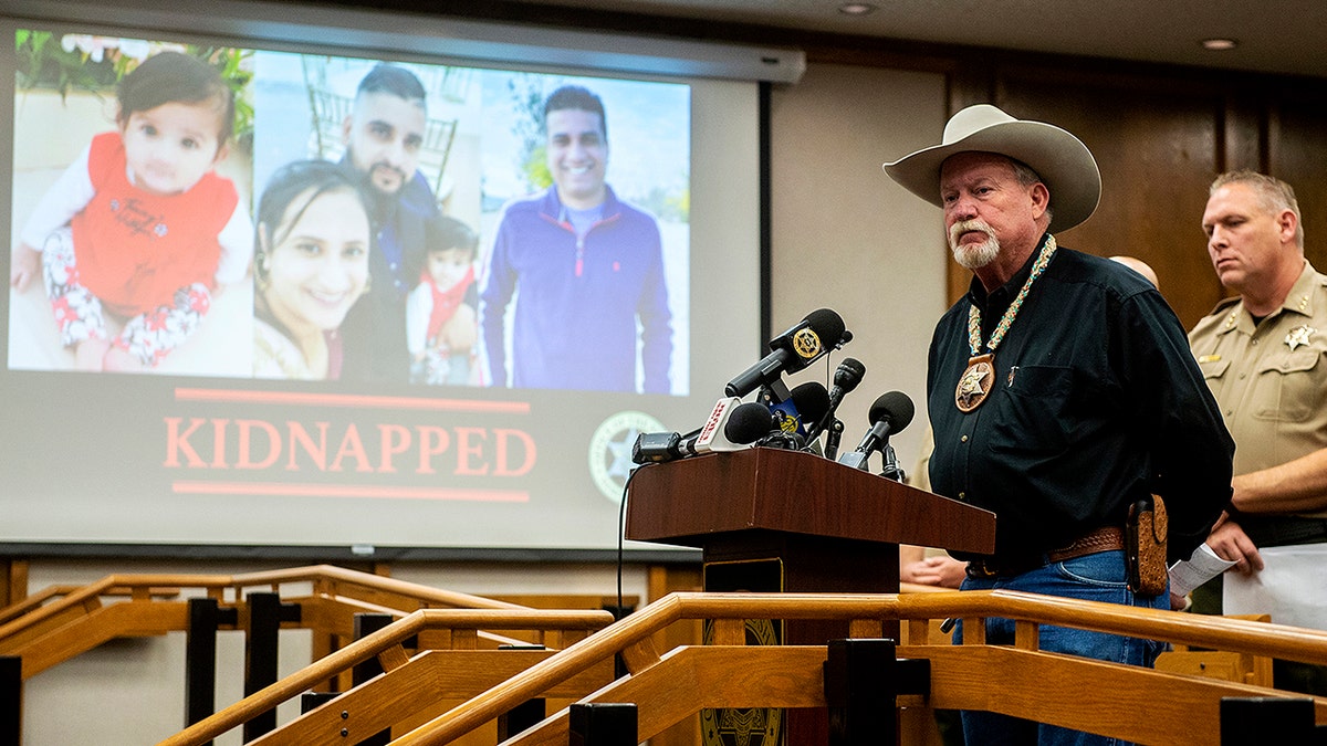  A photo of Sheriff Warnke at a press conference