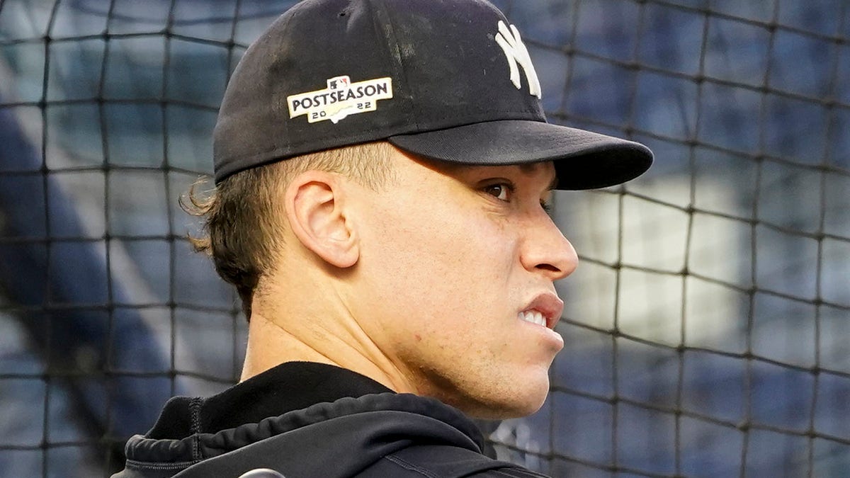 Aaron Judge works out ahead of Game 1