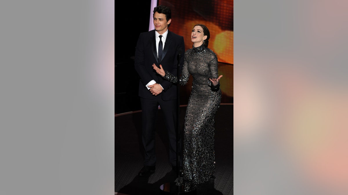 James Franco and Anne Hathaway at Oscars