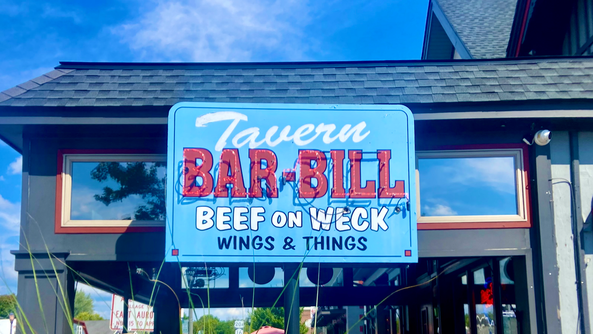 Beef on weck landmark Bar-Bill Tavern
