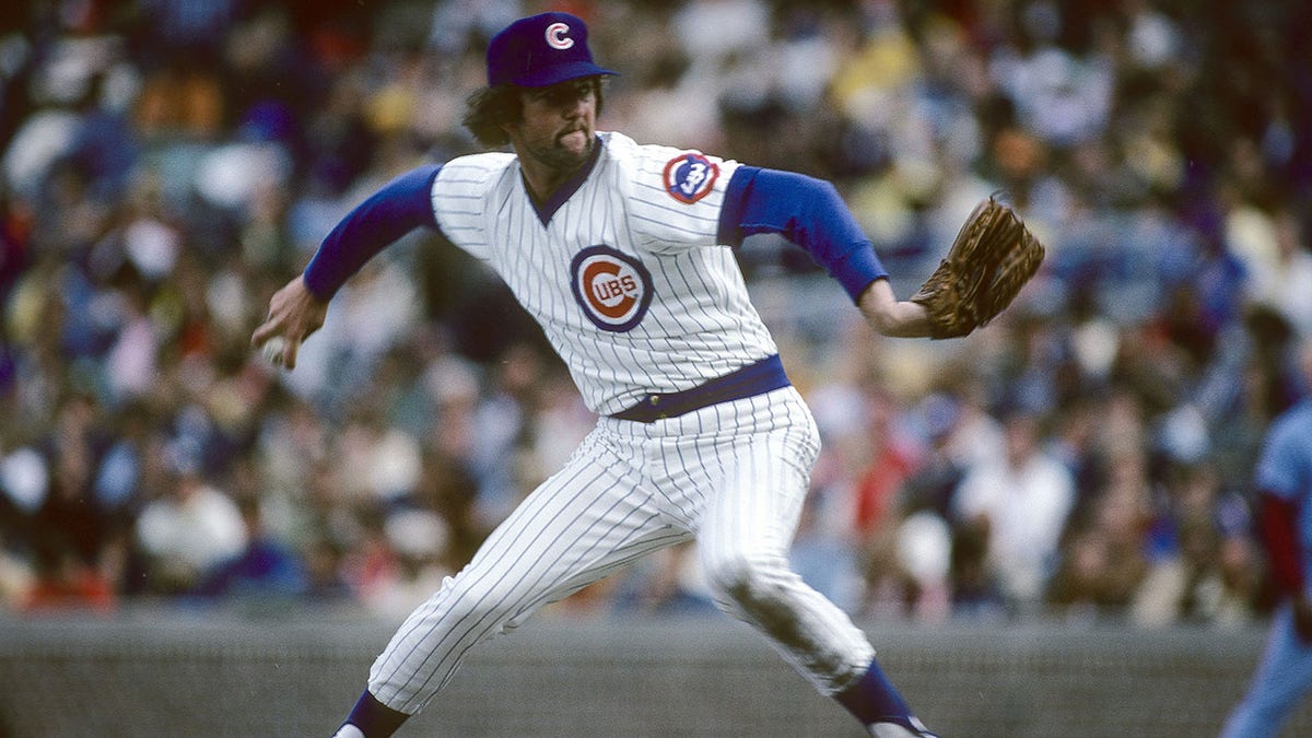 Bruce Sutter for the Cubs