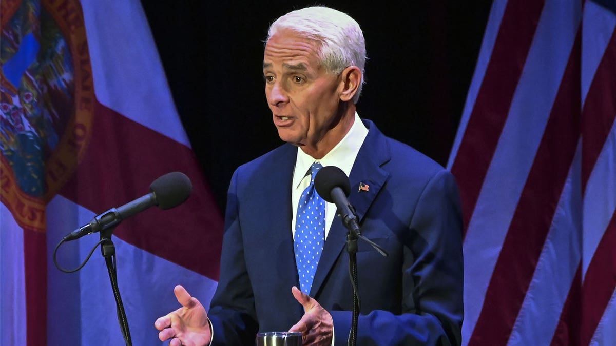 Democratic Florida gubernatorial candidate Charlie Crist