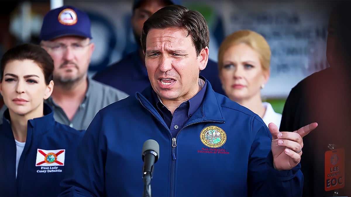 Gov. DeSantis updates Hurricane Ian information