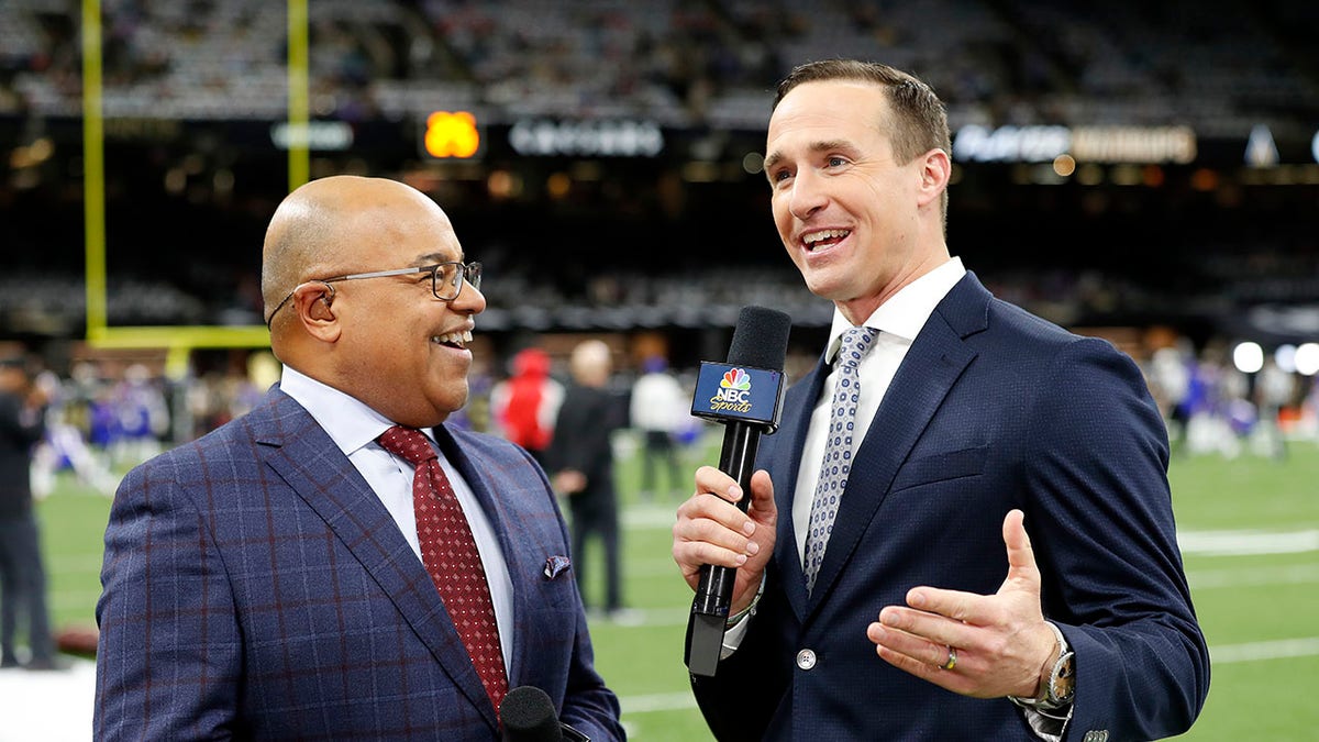 Mike Tirico and Drew Brees broadcast from the field