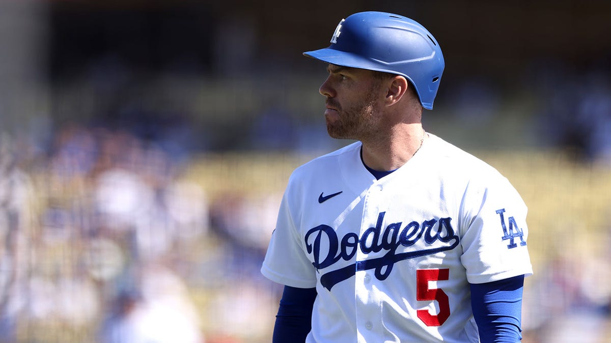 Freddie Freeman looks on during Dodgers game