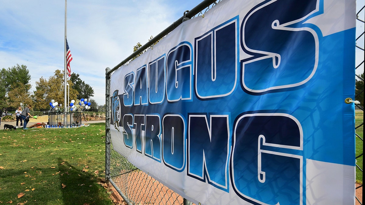 A photo of a sign that reads "Saugus Strong"