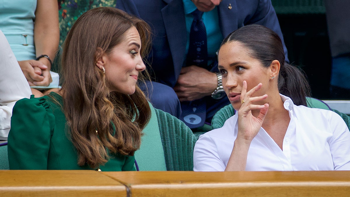 Kate Middleton and Meghan Markle watch Serena Williams play