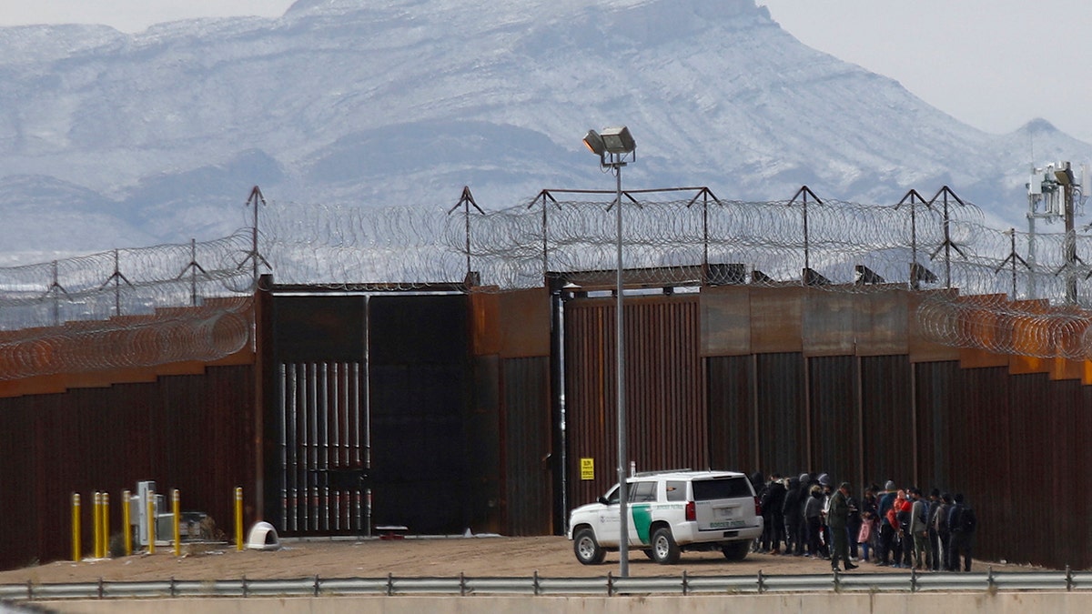 border patrol in el paso