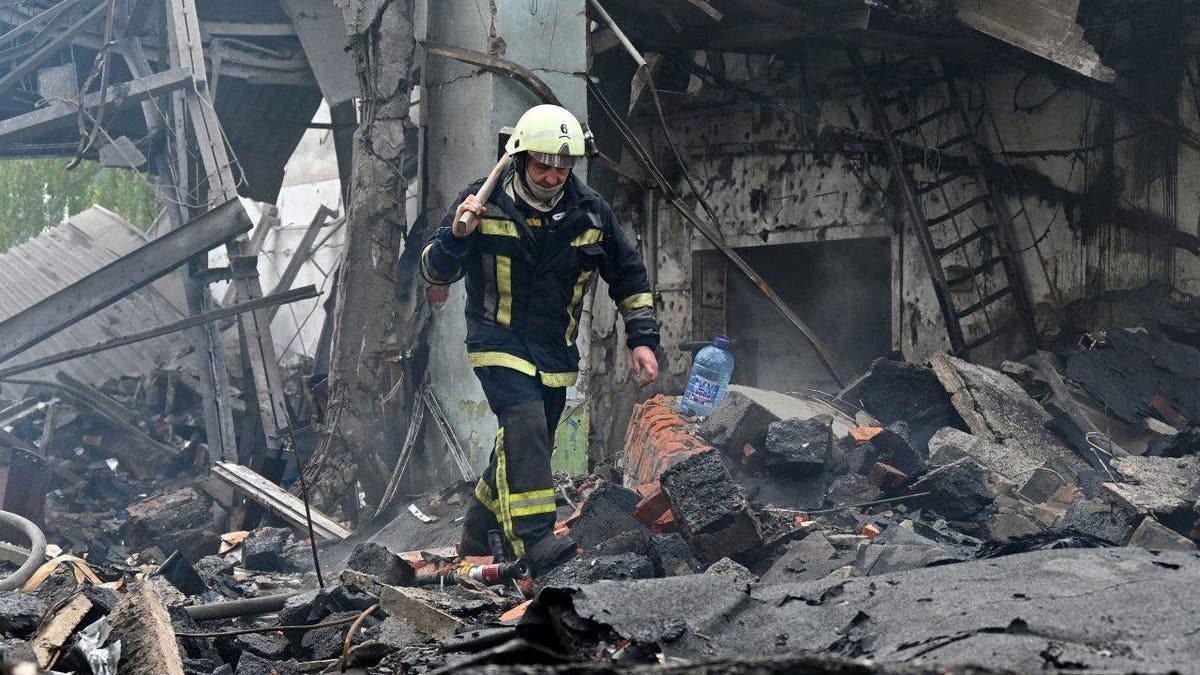 Russia strikes Ukraine electricity