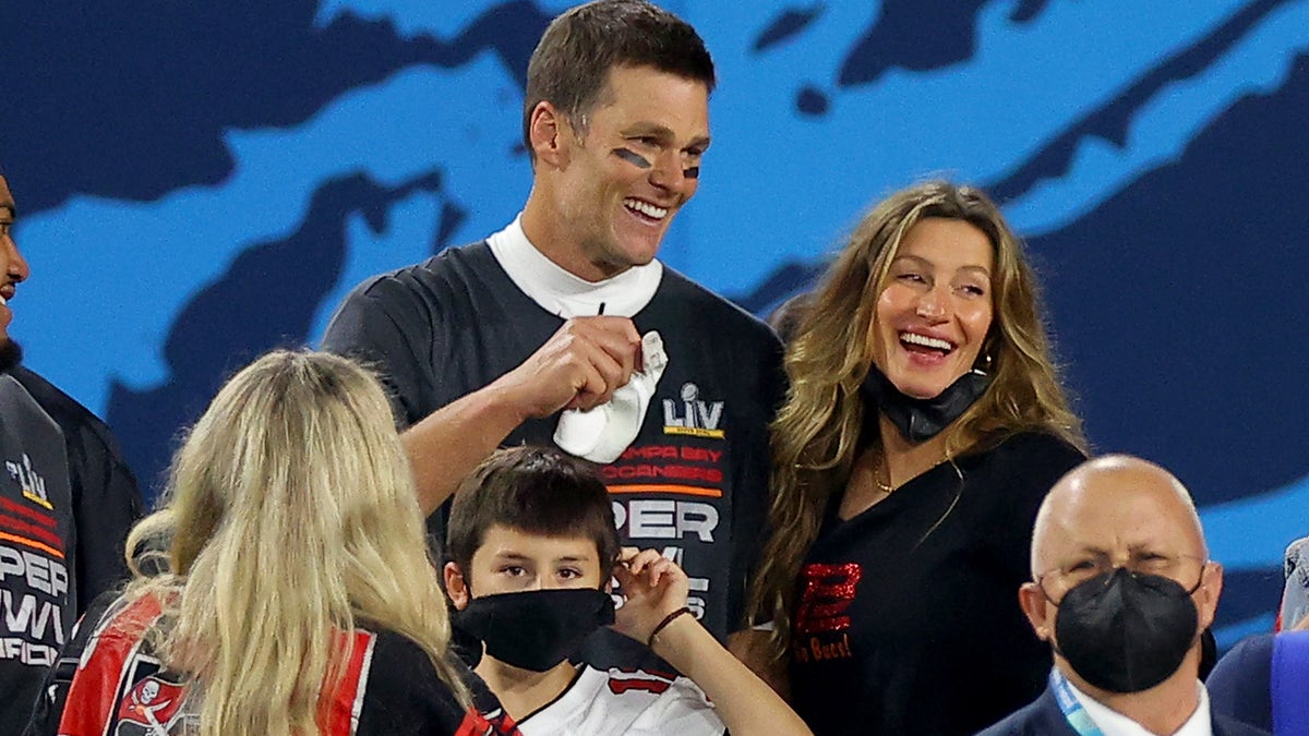 Tom Brady celebrates Super Bowl win in Tampa with family
