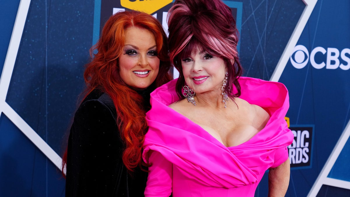 Wynonna and Naomi Judd at CMT Music Awards