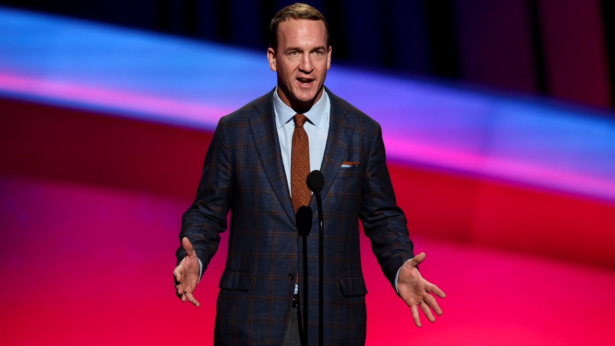 Peyton Manning presenting