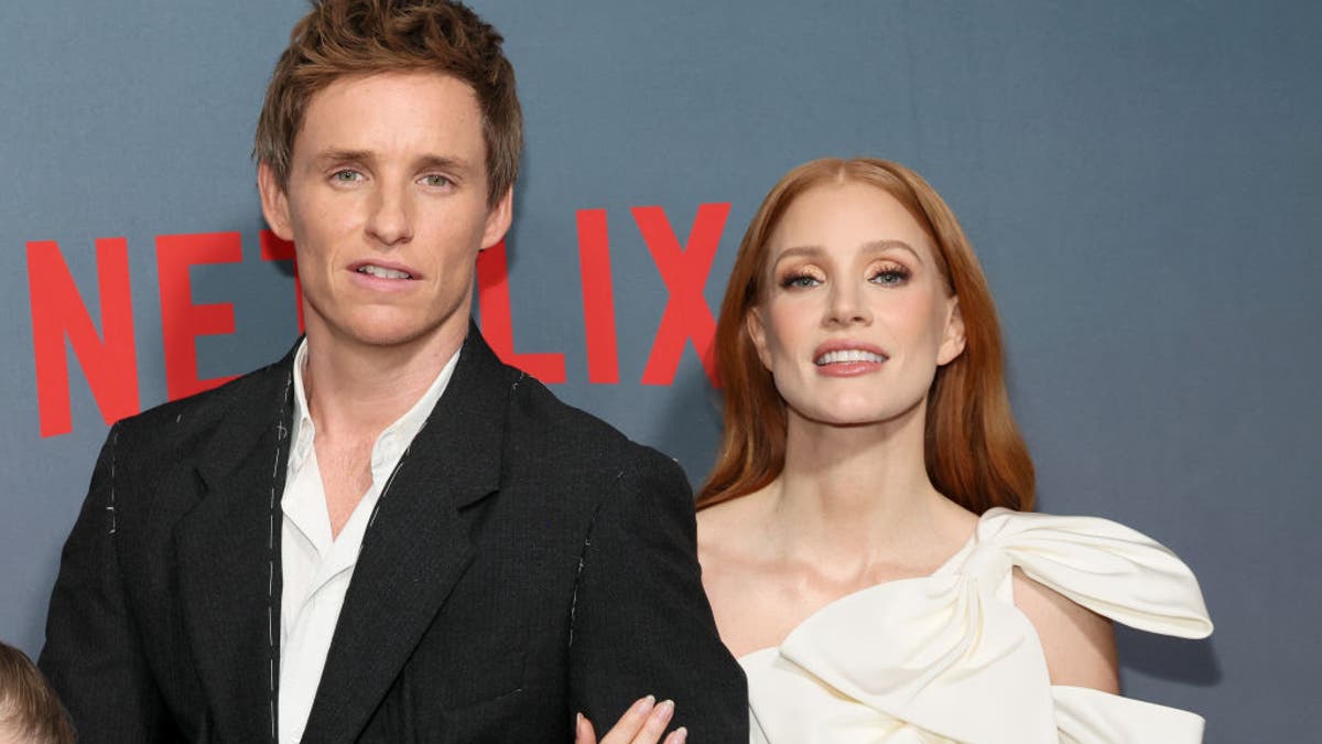 jessica chastain eddie redmayne