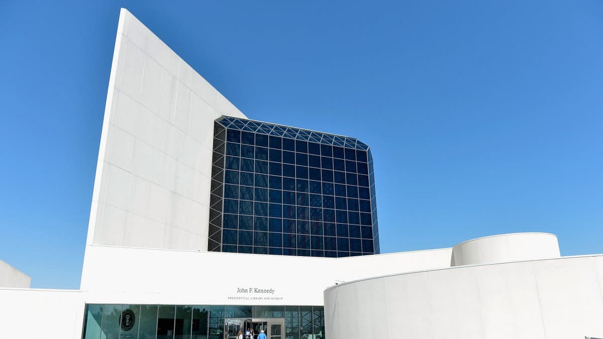 Front entrance view of the JFK Library in Boston
