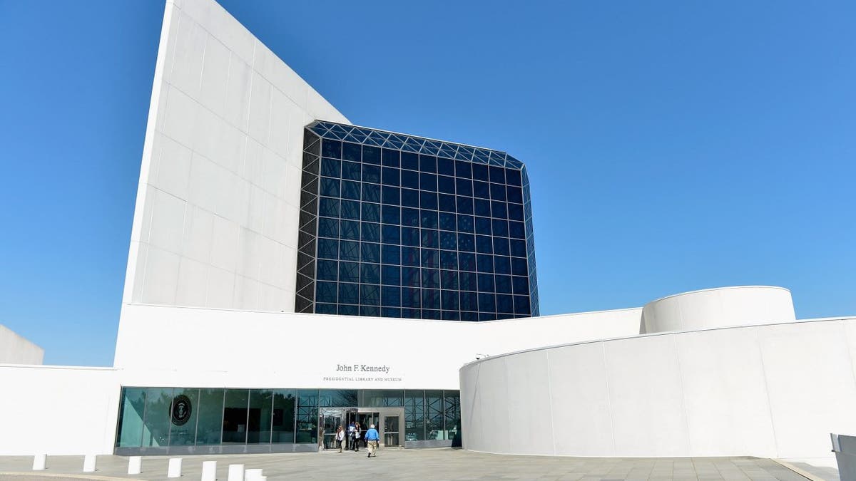 Front entrance view of the JFK Library in Boston