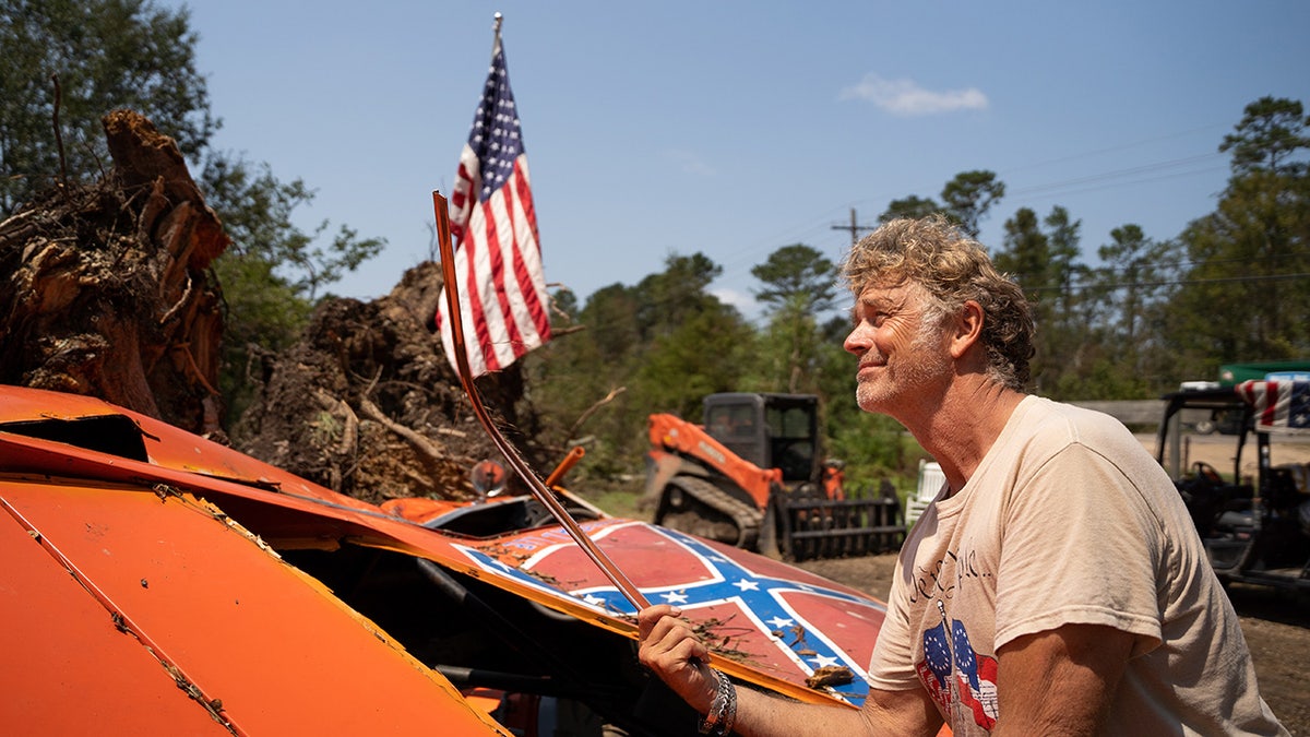 John Schneider General Lee