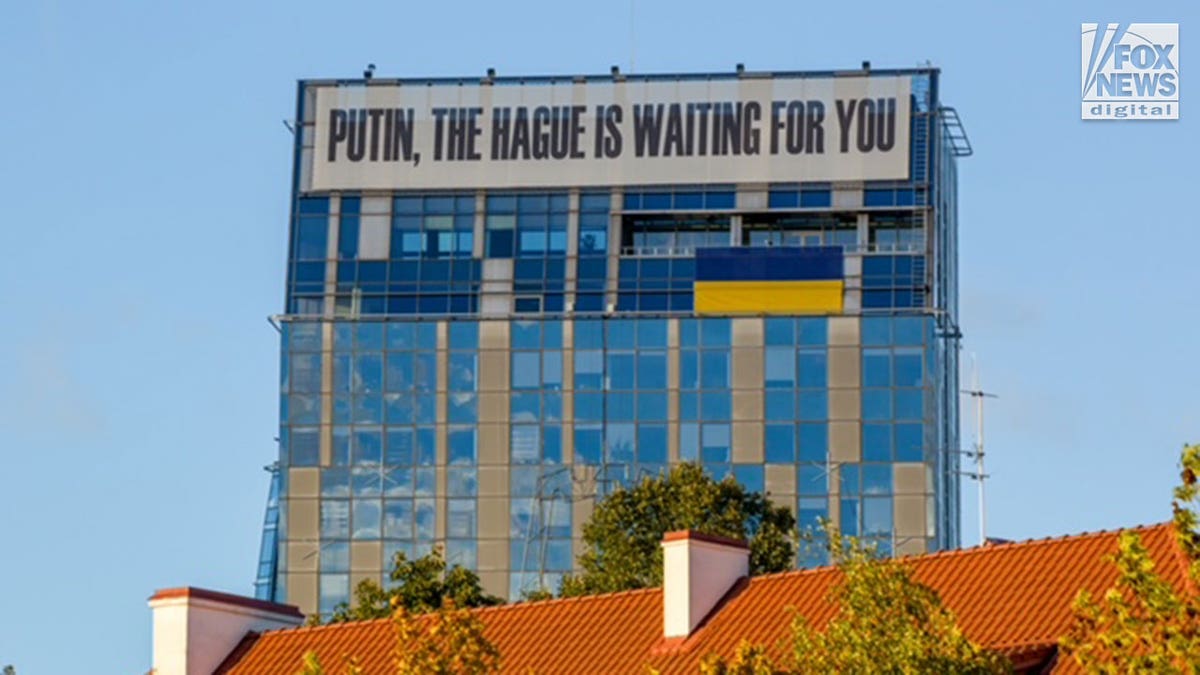 Ukraine Lithuania protest Putin Hague