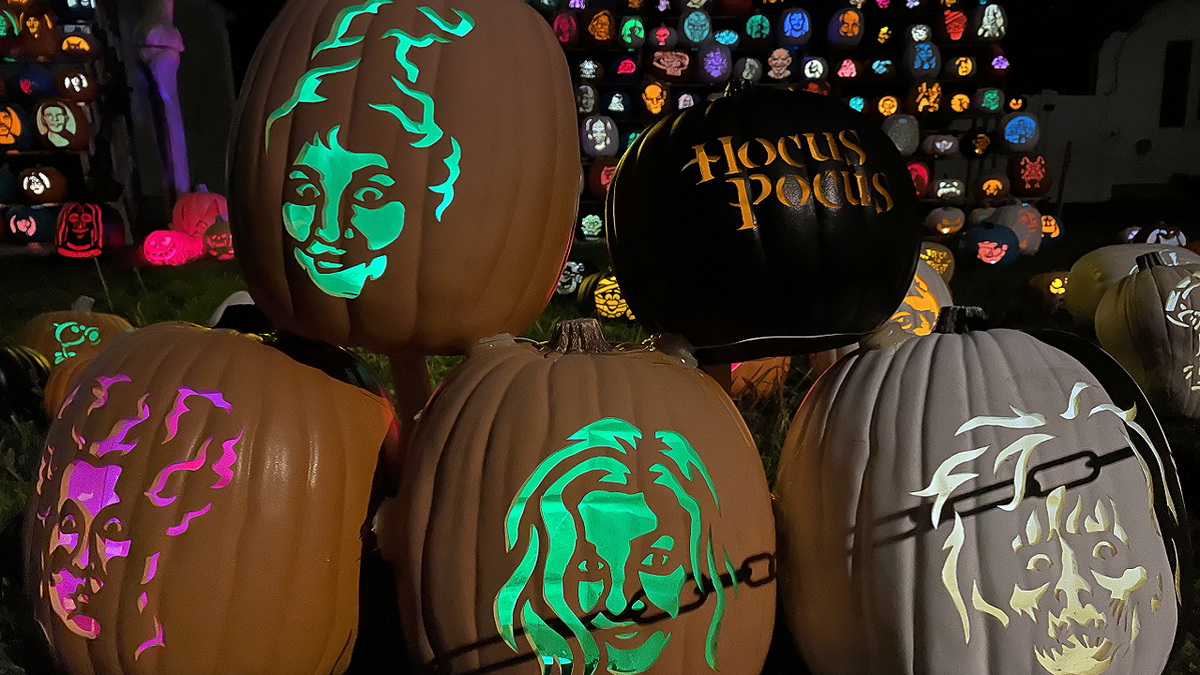 Hocus Pocus Halloween pumpkins