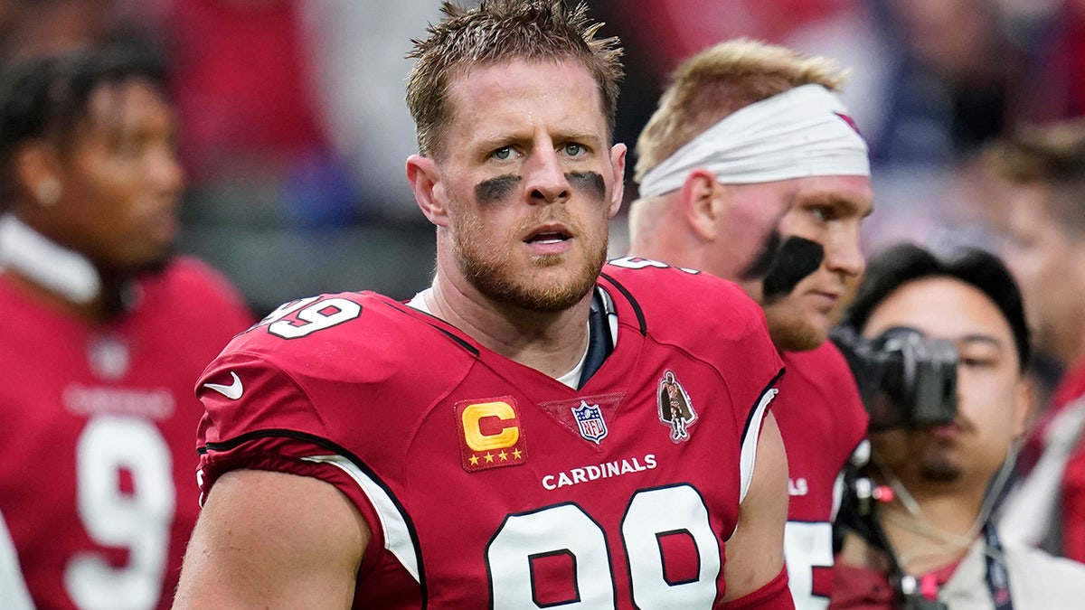 Cardinals’ J.J. Watt has some beef with Chipotle: ‘We want big burritos back’