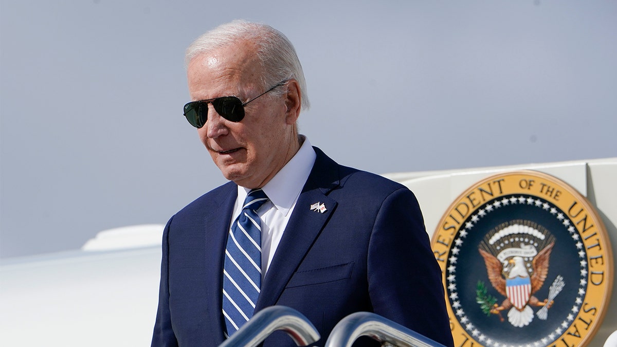 President Biden travels to New York ahead of midterm elections