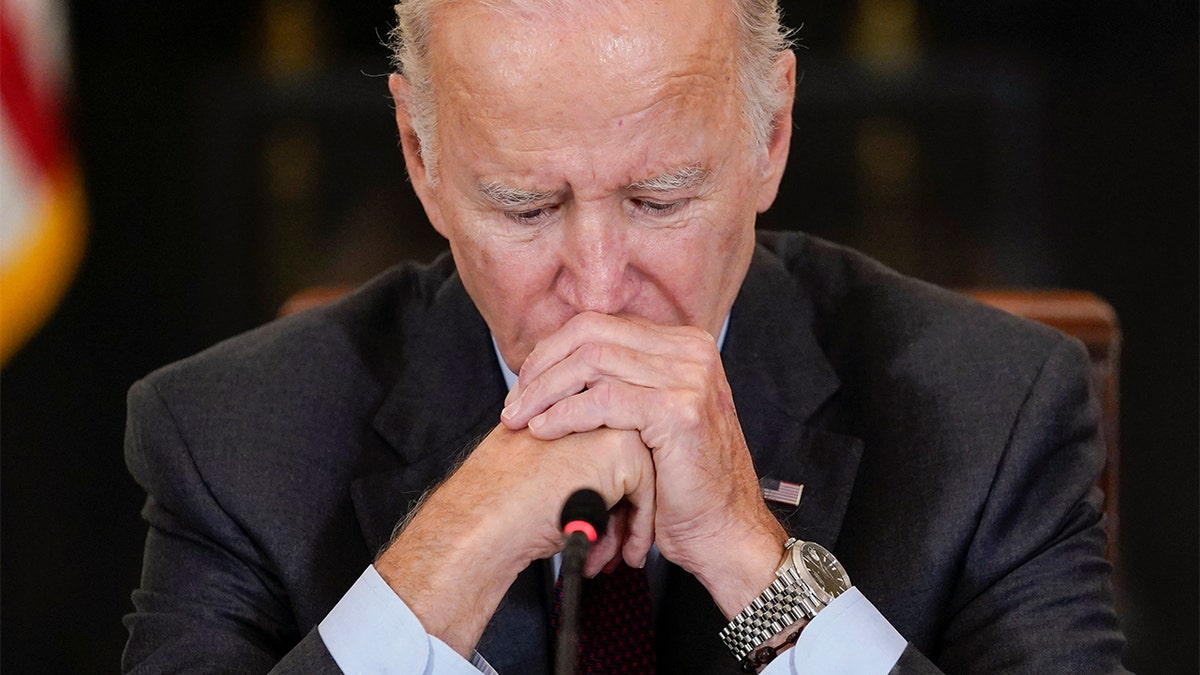 President Biden approval rating at 44% in Marist poll
