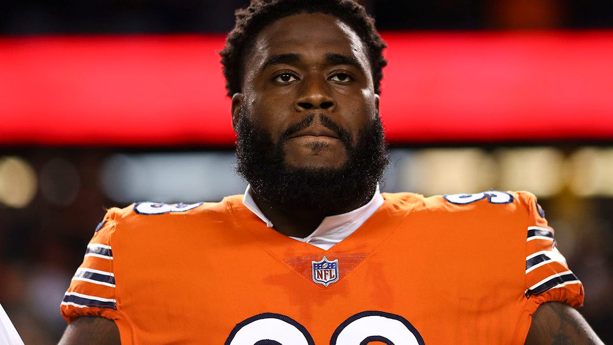 Justin Jones on the sidelines