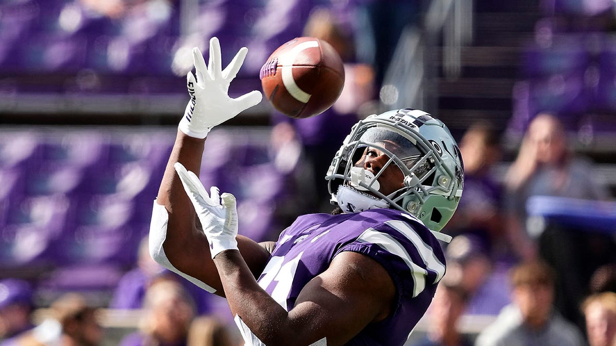 No. 22 Kansas State holds No. 9 Oklahoma State scoreless in lopsided 48-0 win